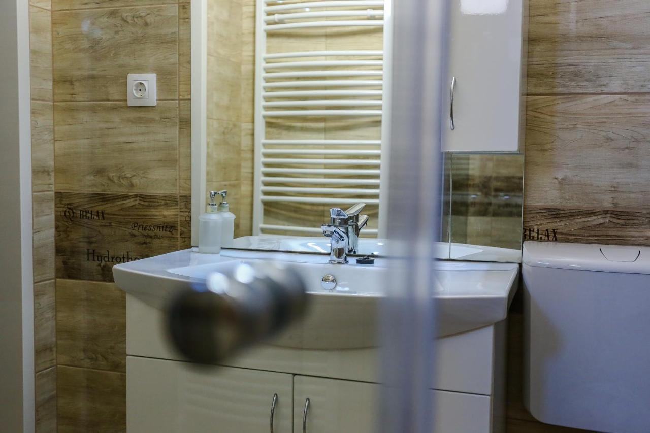 Gardi Apartman Szekszard Luaran gambar