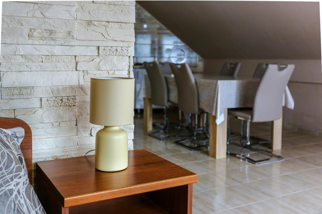 Gardi Apartman Szekszard Luaran gambar