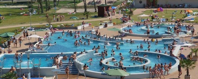Gardi Apartman Szekszard Bilik gambar
