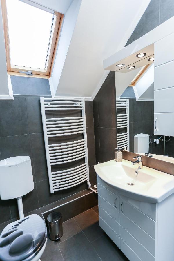Gardi Apartman Szekszard Luaran gambar
