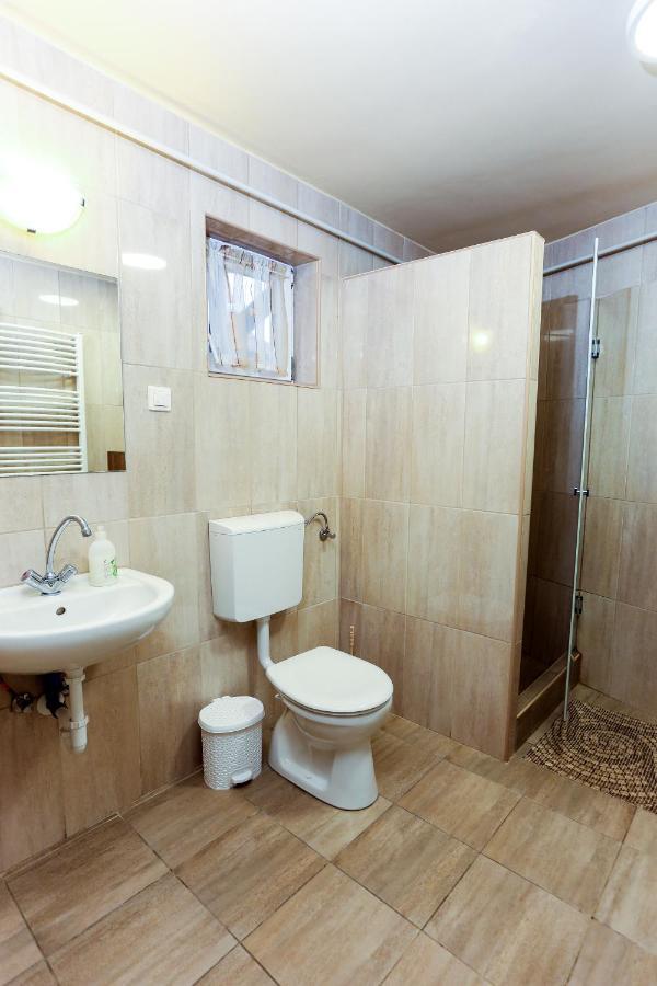 Gardi Apartman Szekszard Luaran gambar