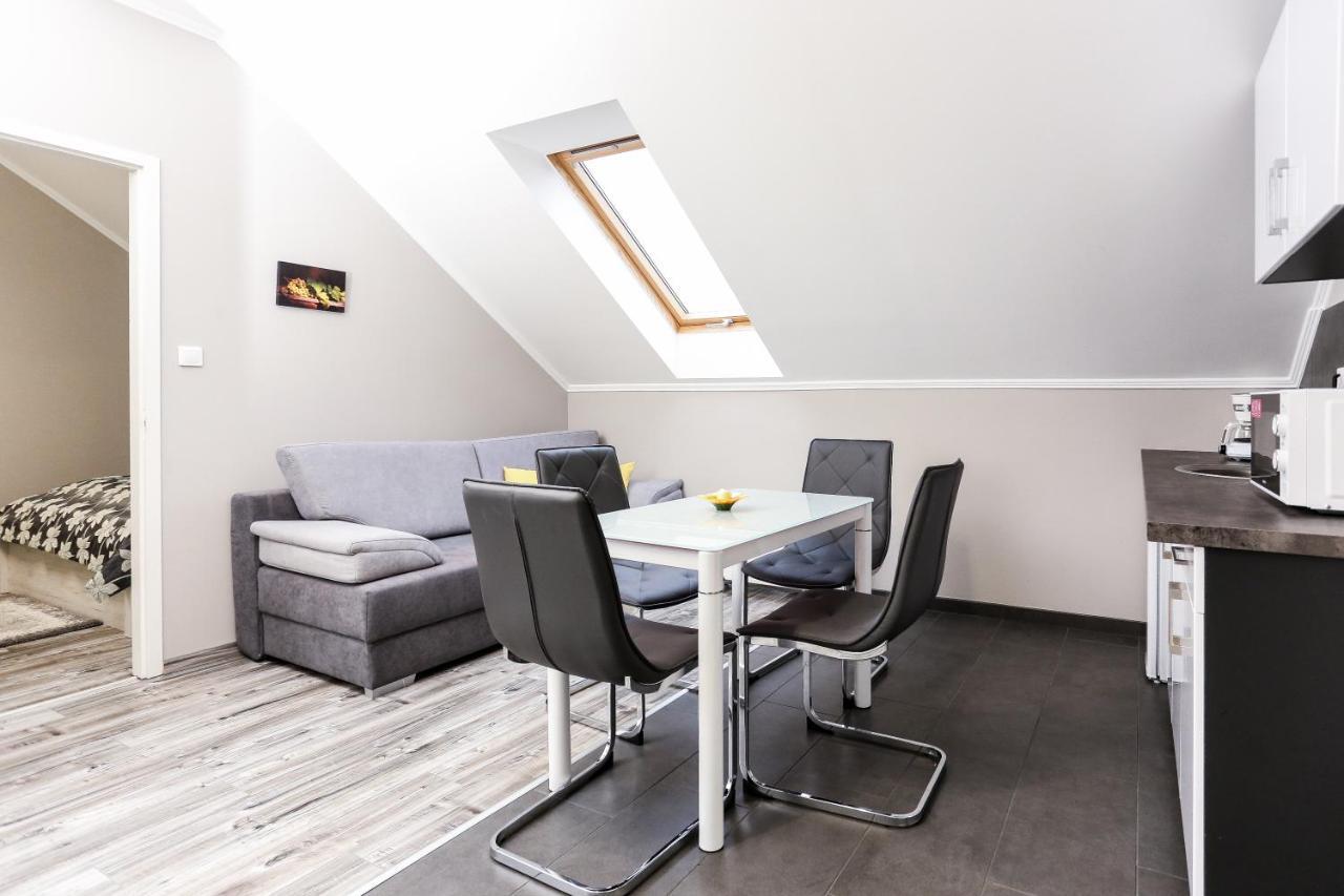 Gardi Apartman Szekszard Luaran gambar