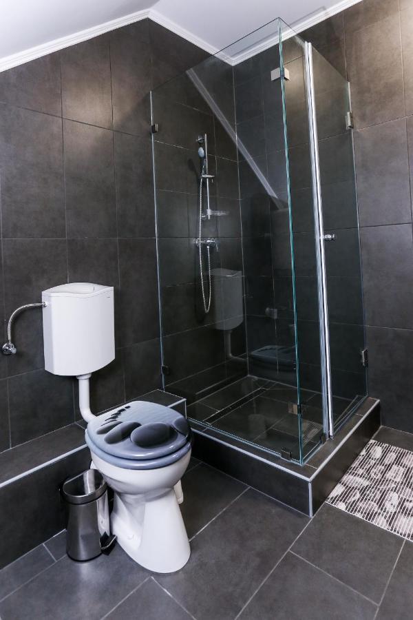 Gardi Apartman Szekszard Luaran gambar